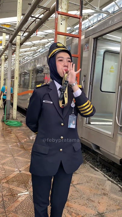 Semboyan 41 Kondektris Kereta Api Papandayan