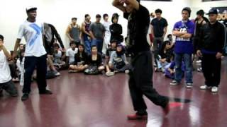 Zulu Throwdown: Popping Final 3 way battle! Part 1