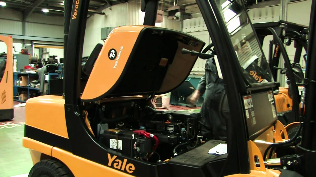 Briggs Equipment UK: Pre-delivery forklift truck checks