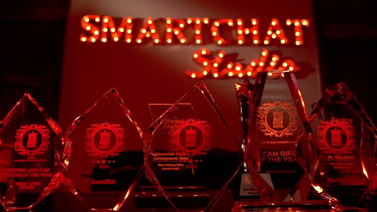 Fii colega cu cel mai bun model de videochat din lume!