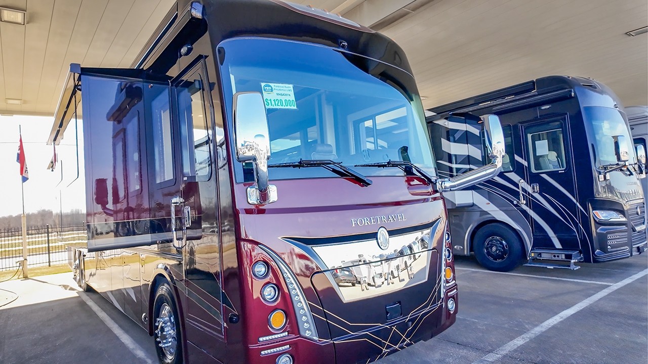 Самый дорогой автодом в США 😱 Обзор RV от $100K до миллиона 🍋