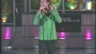 Enrique Iglesias - Lluvia Cae (live)