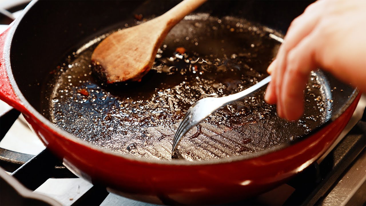 Was ist die Patina und wie pflegst du sie - Gusseisen Beschichtung | Oakfire