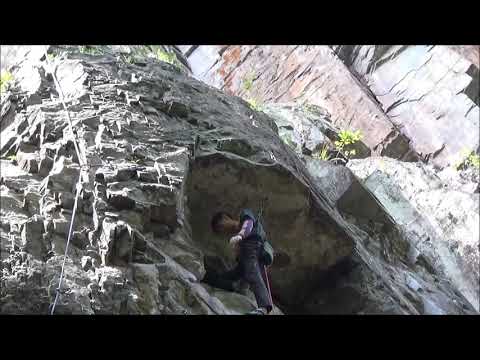 용서폭 바위사랑 그 이상(5.11c/d) 대전 모모2
