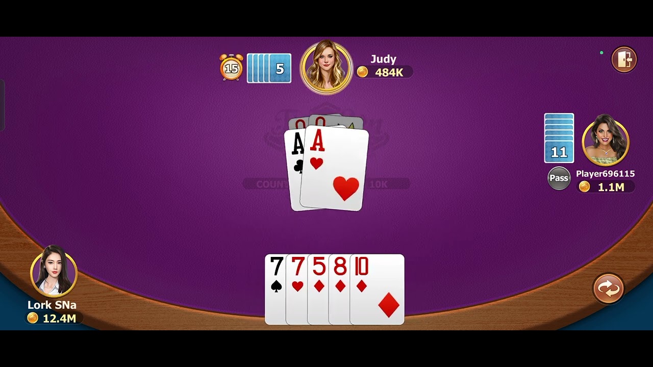 Tien Len playing cards win 3 vs 1