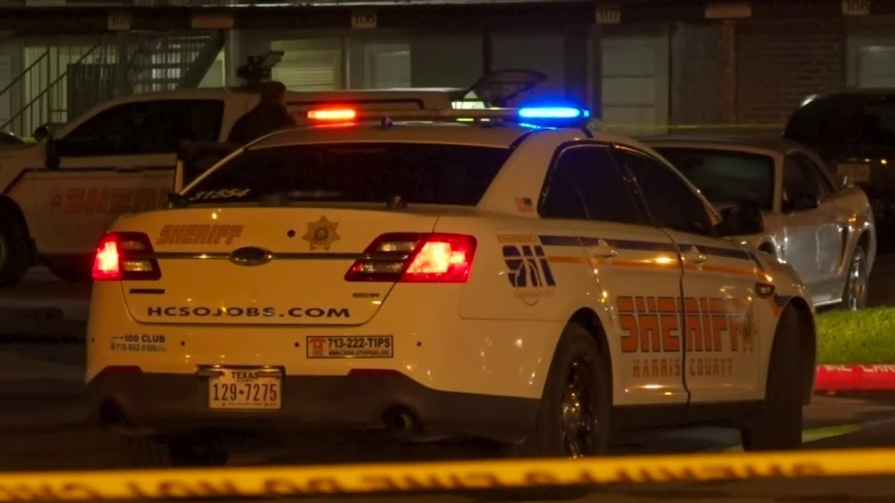 Man shot, killed at apartment complex in north Harris County, deputies ...