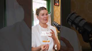 Why Artist Anna McKeever Paints Swans | Irish Mythology, Loss & Symbolism | Wasted Creatives