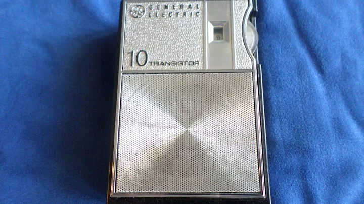 Vintage 1965 General Electric AM Transistor Radio
