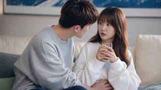 The Young Girl Has Period Cramps, And The Arrogant CEO Lovingly Takes Care Of Her! screenshot 5