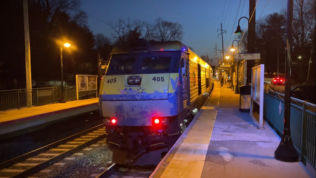 LIRR: A beautiful Tuesday evening at Glen Cove and Oyster Bay 3/10/26
