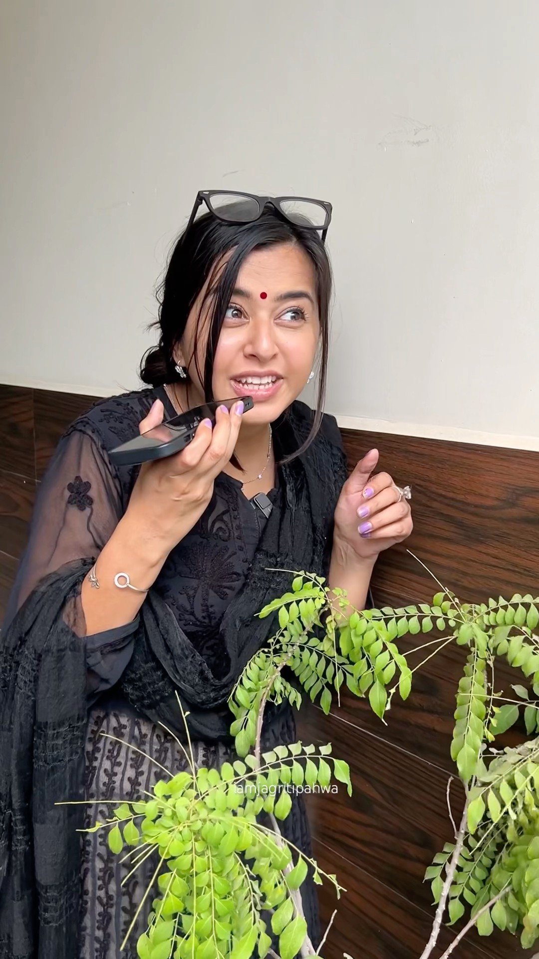 Is your Neighbour Aunty same? ? #spy ? #cctvaunty #cctvcamera #searchhistory #jagritipahwa #comedy