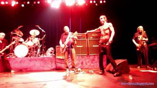 IGGY &amp; THE STOOGES - DEATH TRIP - OLYMPIA 07/07/2010