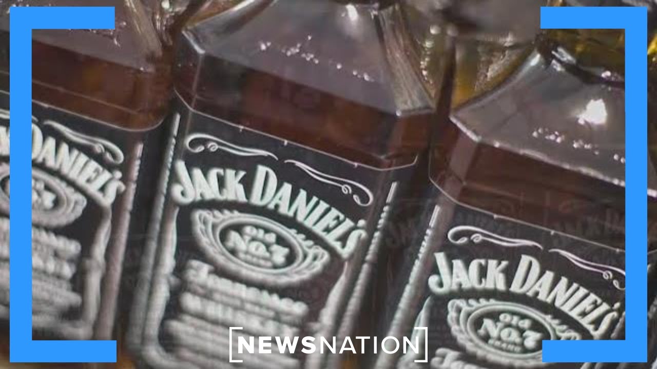 Jack Daniels под огнем из-за «грибка на виски», поразившего город в Теннесси | NewsNation Prime