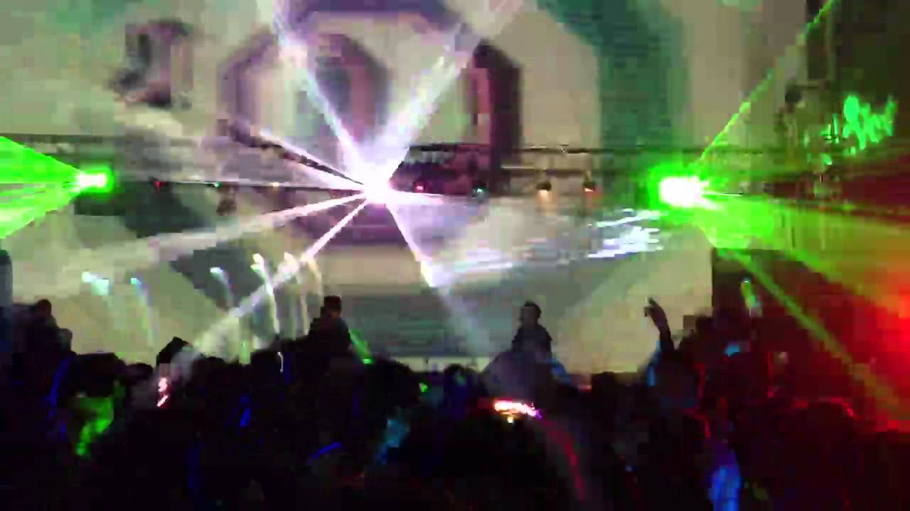 Sky Bar Bangalore New Year 2012 YouTube sky-bar-bangalore-new-year-2012-youtube