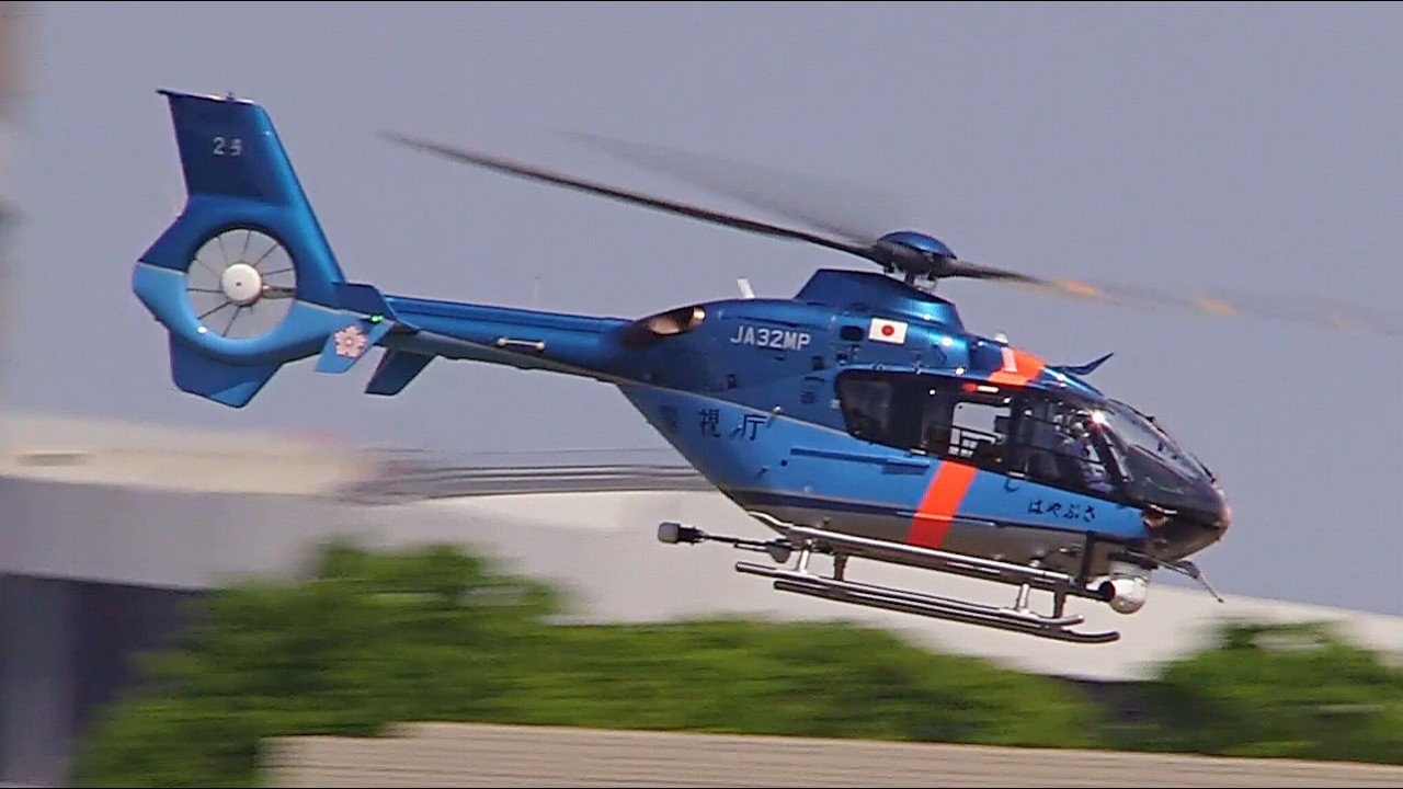 立川航空祭2026】警視庁ヘリコプター「はやぶさ2号」EC135T2+ JA32MP