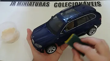 Como limpar os carrinhos Hot Wheels?