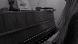 Sweet about me- Gabriella Cilmi (Cover By Xenia)