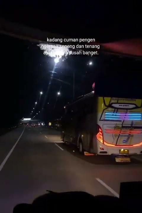 Story wa bus 30 detik kata kata terbaru 2022