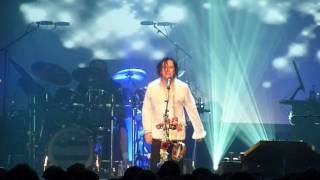 Video thumbnail of "MARILLION Neverland [Live 2016 Paris]"