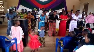 Ufunuo kwaya kkkt usharika wa kitusha singida iramba wimbo wa mwaka mpya