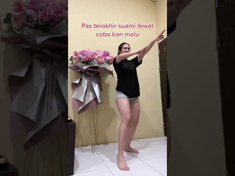 mantap dehh ππ apemnya tembem banget ππ