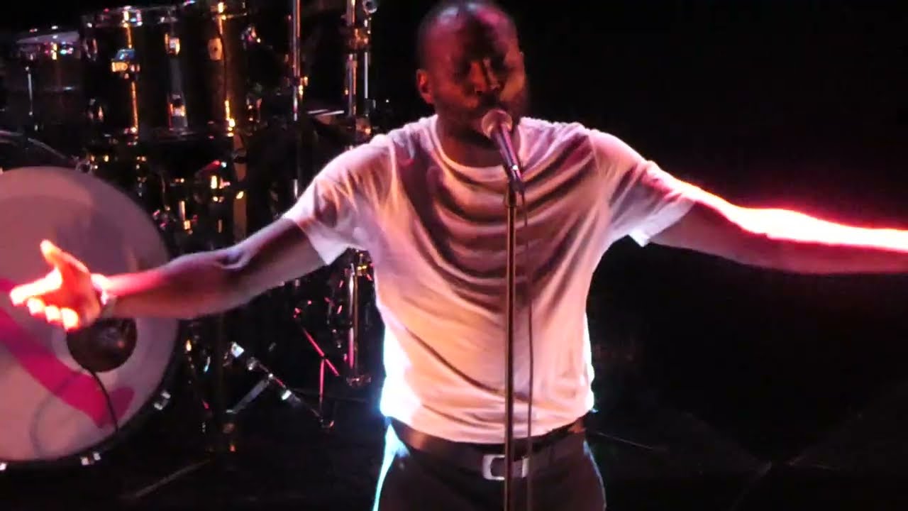 Joshua Idehen - Mum Does The Washing - Eventim Apollo, London, 22