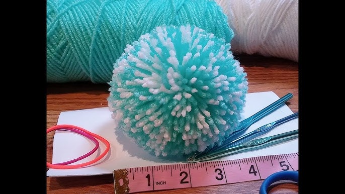 How to make a Yarn pompom maker tutorial – Meladora's Creations