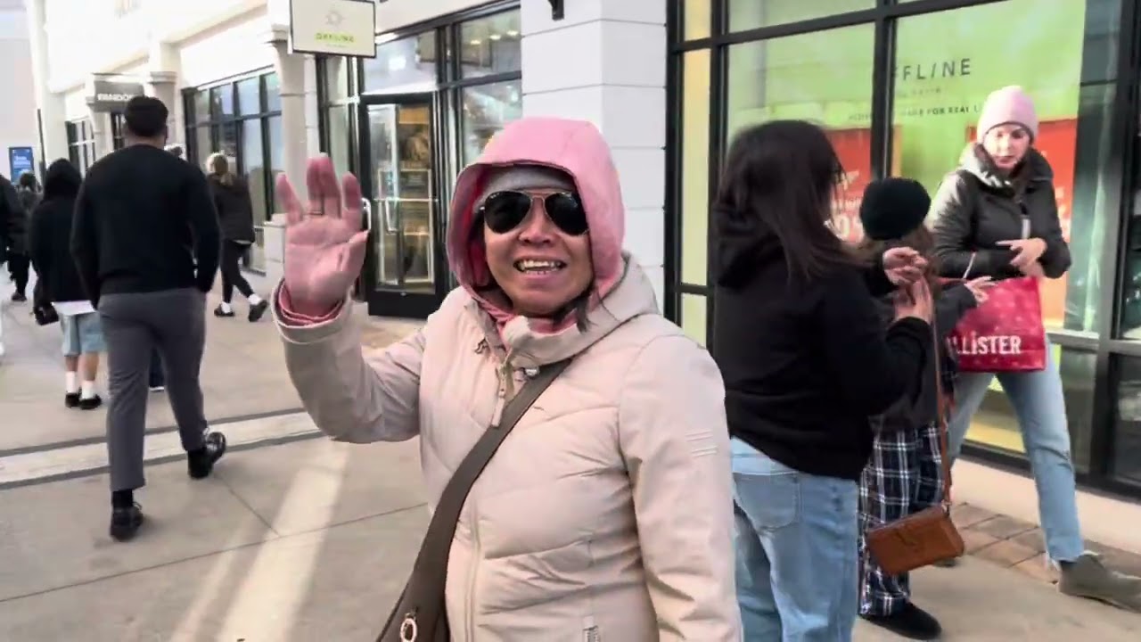 #V38 P7 World Loop…# Black Friday#TangerOutlet#longIslandNuYok