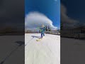 道路をスノーボードで帰ってたらガードレールで衝撃的な山賊に出くわした #shorts