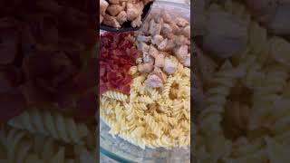 #viral Chicken Caesar Pasta Salad #cooking #cookingvideo #chicken #pasta #summer #dinnerideas #yum