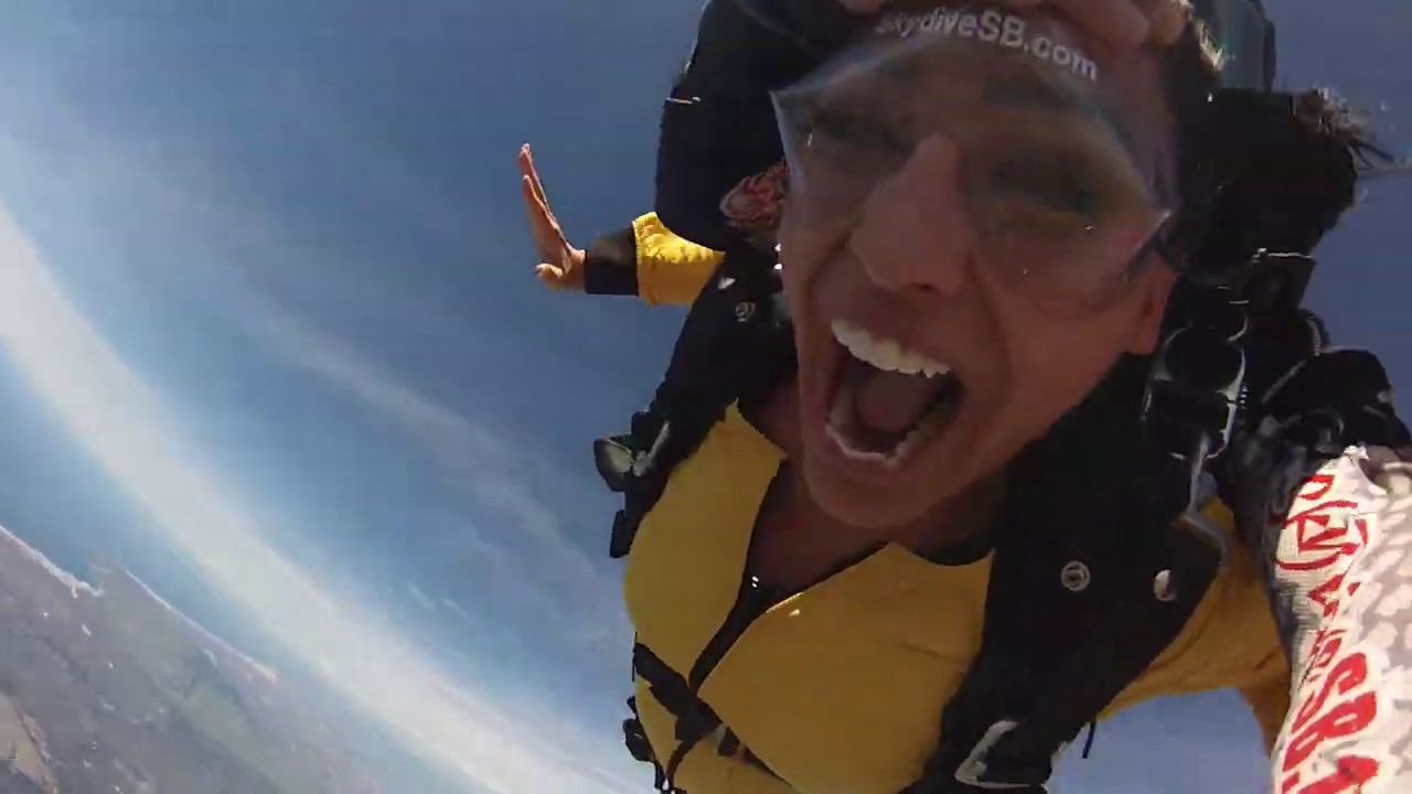 Rachael skydives at Skydive Santa Barbara YouTube