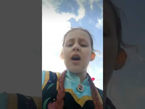 Анна Холодное сердце в реальной жизни. Frozen Anna in real life #холодноесердце #frozen #Shorts