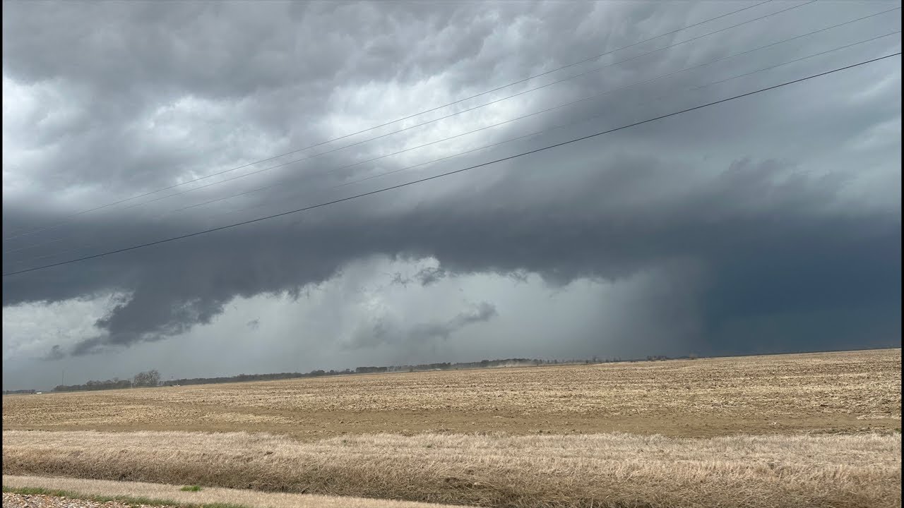 LIVE: 🔴 TEXAS/OKLAHOMA HAIL/ TORNADO THREAT - LIVE STORM CHASER - YouTube
