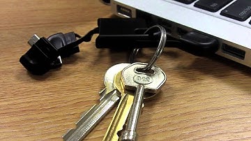 Scosche flipSYNC Keychain Charge and Sync cable