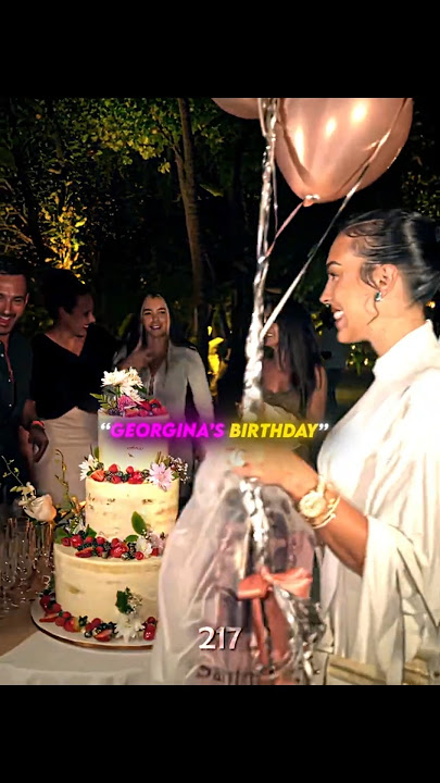 Ronaldo VS Georgina Birthday 🤣🔥