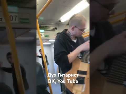 Играю Баха двуручным