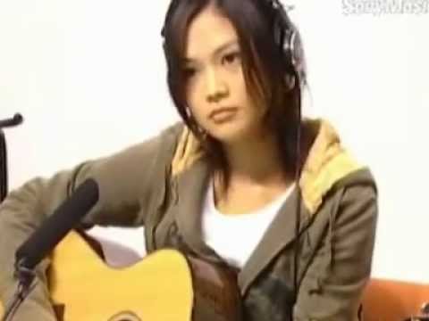 YUI (+) Rolling star -Acoustic Version-