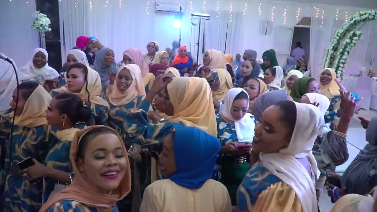 Samy Day Mbona kulinoga Pemba oyeeee Venue Chake chake Kibirinz Hall 🎬@firstboy