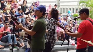 AKU DIA DAN LAGU-AP buskers cover saloma