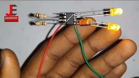 How To Make Adjustable LED Flipflop / Flasher/ Blinker Circuit || JLCPCB
