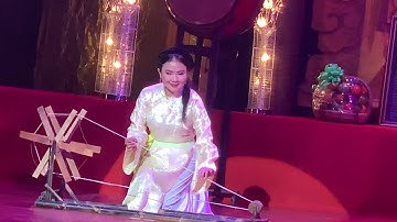 Chị Quỳnh Nga quay tơ hát ca yêu đời