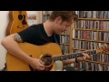 Billy strings flatpicking medley on his 2009 roy noble dreadnought