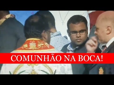 No Vaticano, sacerdotes são orientados a entregar a comunhão na boca