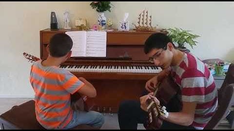 David en George twee broers zijn de beste in gitaar [boter kaas en eieren]