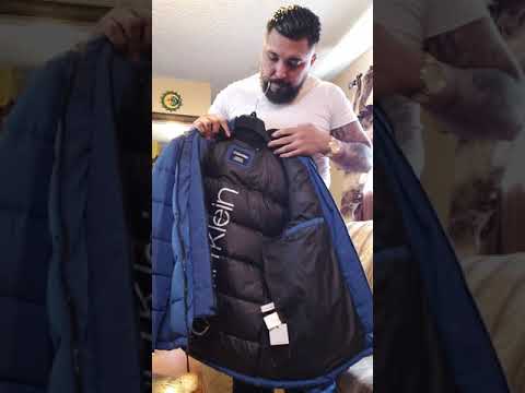 Videó: Búcsúzzon A United által Blue Bison Puffer Jacket