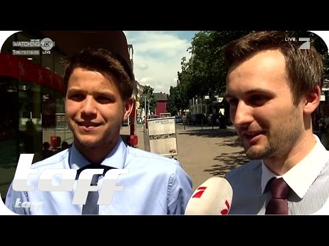 Video: Skimpy Kleidung und der Arbeitsplatz