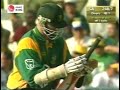 Last Ball Finish(Hero Klusener) 6th ODI, New Zealand tour of South Africa at Cape Town, Nov 4 2000