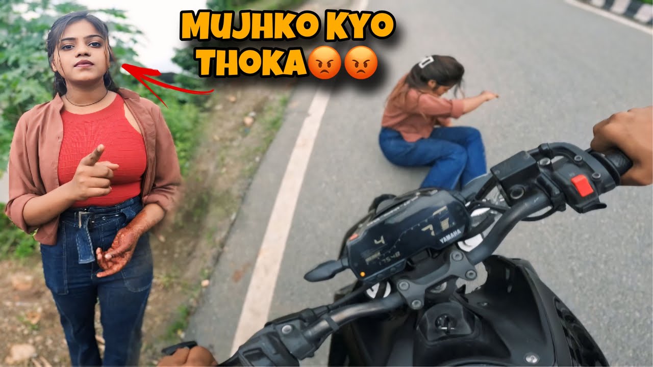 Unfortunately wo mere Samne Gayi she is angry me😡