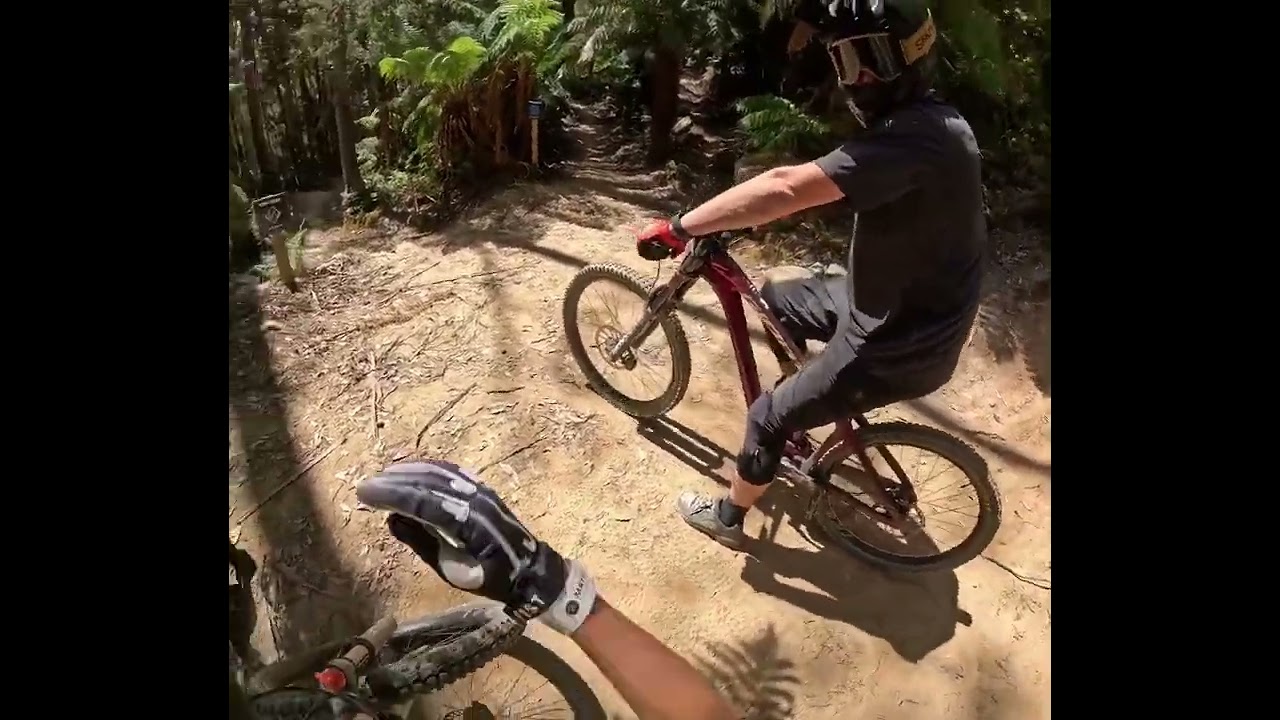Shredding at Maydena￼