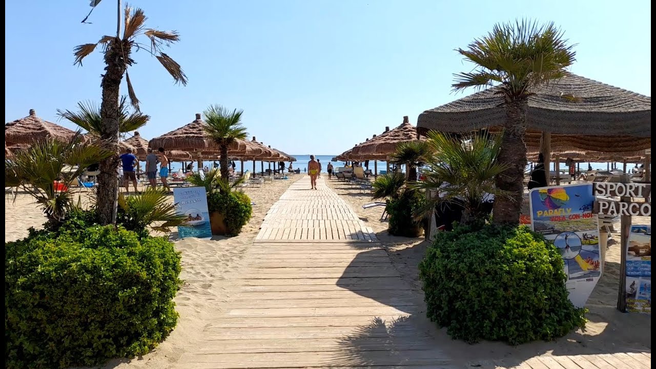 Sicilia - Noto (SR) - Spiaggia di San Lorenzo - Agua Beach (2)